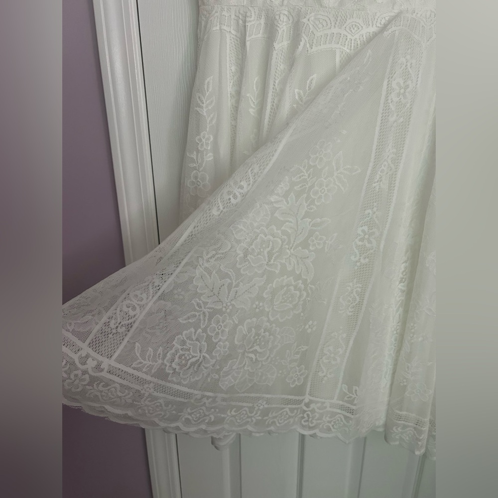 NEW- SHEIN White Lace Wedding/ Rehearsal/ Reception Dress - Picture 6 of 16